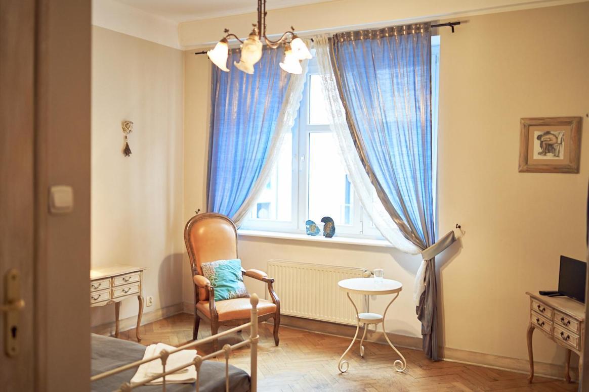 Bed and Breakfast Belle Epoque à Poznań Extérieur photo