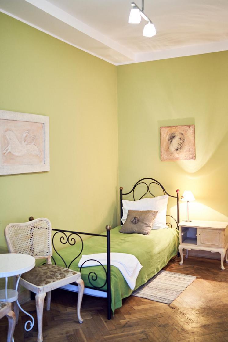 Bed and Breakfast Belle Epoque à Poznań Extérieur photo
